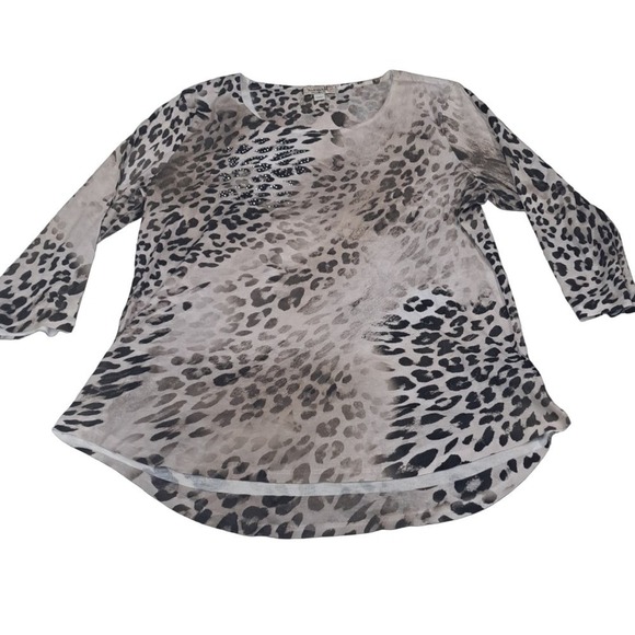 One world cheeta print top size XL - Picture 1 of 5